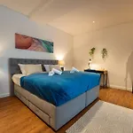Schlossberg Residences - 3 Glocken Luxury Penthouse-apartments Weinheim