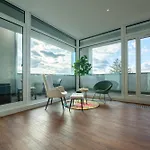 Schlossberg Residences - 3 Glocken Luxury Penthouse-apartments Appartamento Weinheim