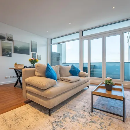 Schlossberg Residences - 3 Glocken Luxury Penthouse-apartments 아파트 바인하임