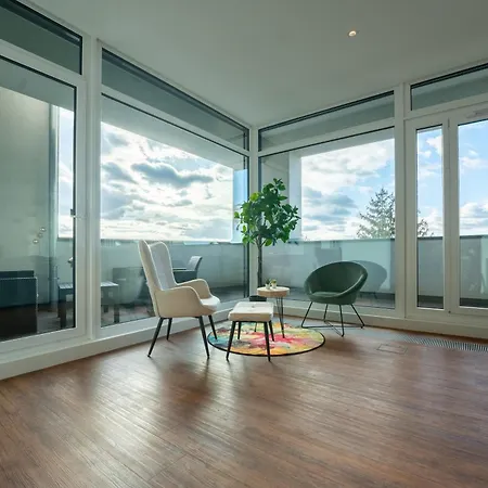 Schlossberg Residences - 3 Glocken Luxury Penthouse-apartments Daire Weinheim