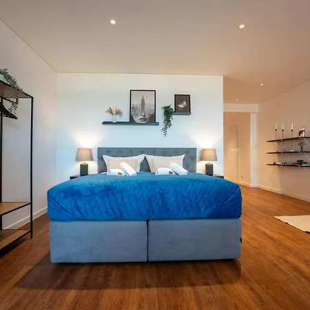 Schlossberg Residences - 3 Glocken Luxury Penthouse-apartments * Weinheim