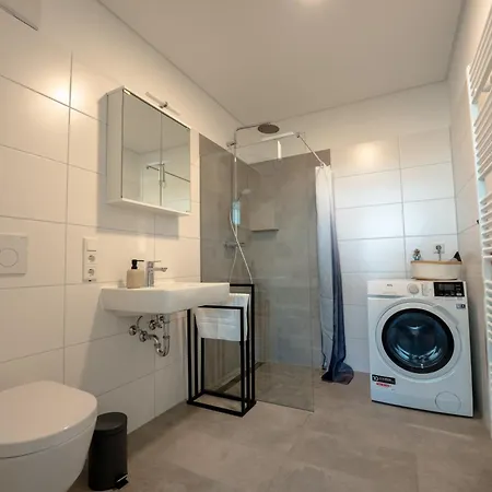 Schlossberg Residences - 3 Glocken Luxury Penthouse-apartments * 바인하임