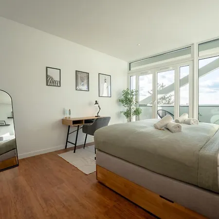 Schlossberg Residences - 3 Glocken Luxury Penthouse-apartments Apartmán Weinheim