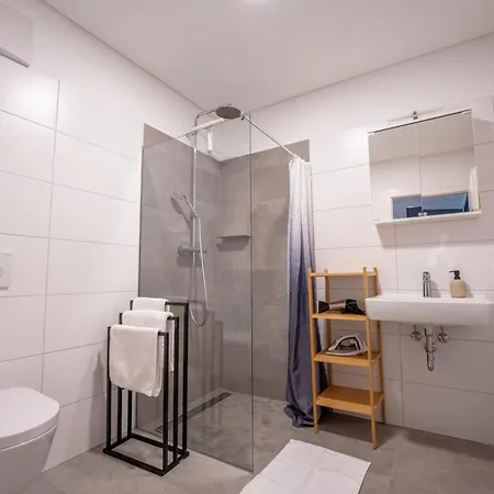 Schlossberg Residences - 3 Glocken Luxury Penthouse-apartments 아파트 *