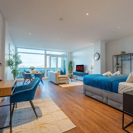 Daire Schlossberg Residences - 3 Glocken Luxury Penthouse-apartments Weinheim